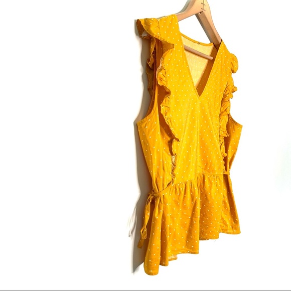 Madewell | Side Tie Ruffle Peplum Polka Dot Top - Picture 4 of 5